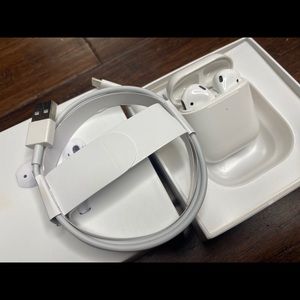 Apple Airpods. read desc